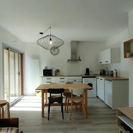 Appartement Renove 4 Pers Avec Parking A Cauterets - Fr-1-234-242 Exterior photo