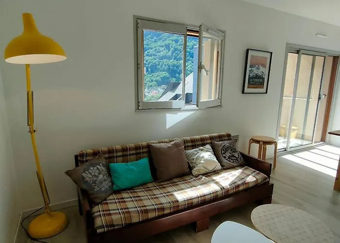 Appartement Renove 4 Pers Avec Parking A Cauterets - Fr-1-234-242